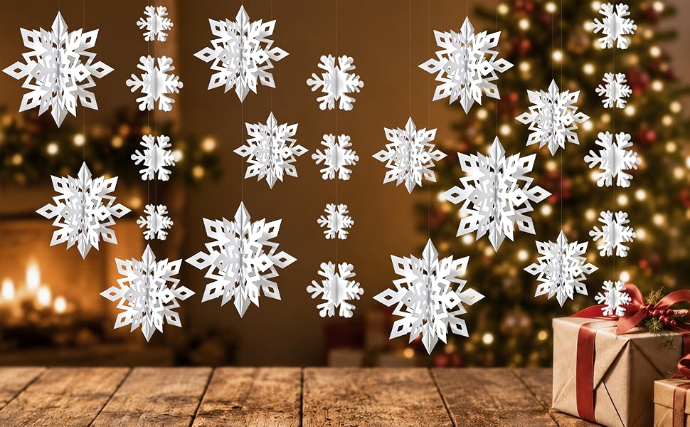 OuMuaMua White 3D Snowflake and Garland Set, 14 Pieces