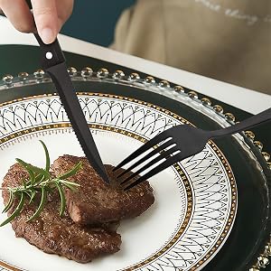 EWFEN Black Flatware with Steak Knives, 24-Piece Set